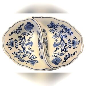 Blue Danube 11" Oval Divided Bowl